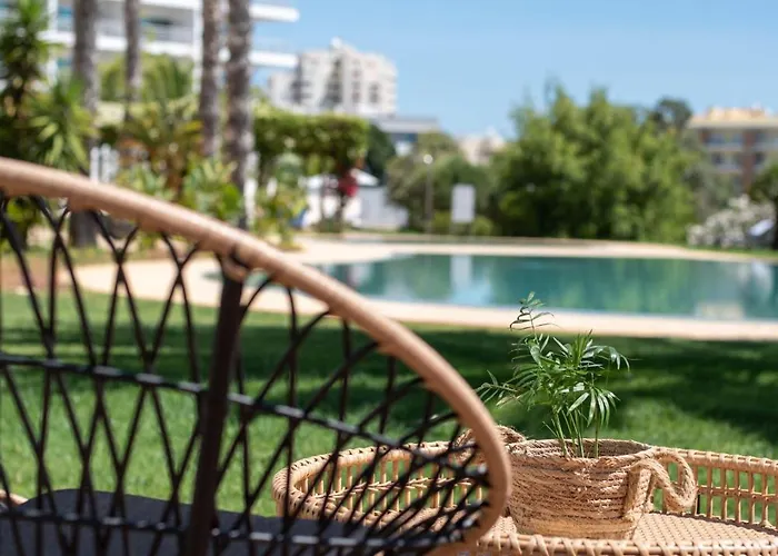 Апарт-готель Vista Marina Turisticos Портіман