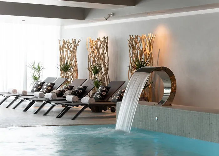 Апарт-готель Vista Marina Turisticos 4*