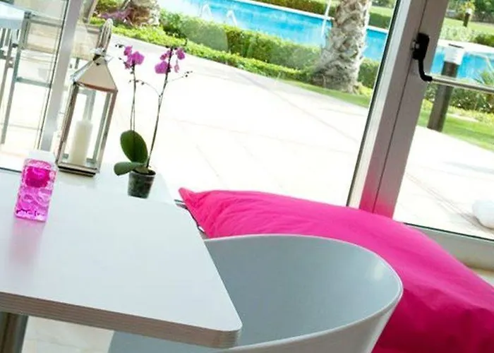 Vista Marina Turisticos Апарт-готель Портіман